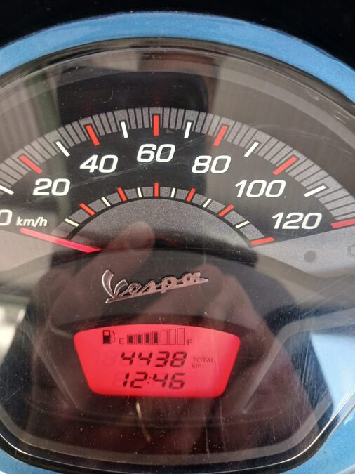 Vespa Sxl 150...Unica