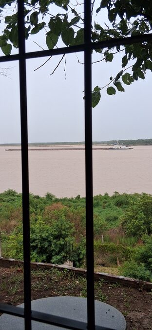 Casa con exelente vista al río Paraná