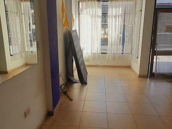 Se alquila local céntrico Echague al 700 entre Pascual Palma y Perón