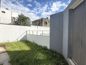 VENTA| CASA 2 DORM COMPLEJO CITY GARDEN