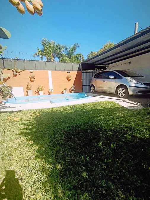 En venta hermosa propiedad zona escuela de policias 3 dormitorios impecable