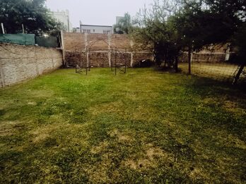 En vena hermosa casa apta credito con terreno zona Golf