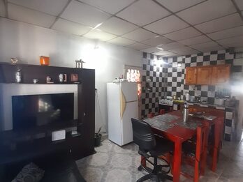 Oportunidad de tener tu casa en pesos 3 dormitorios con patio Colonia Avellaneda