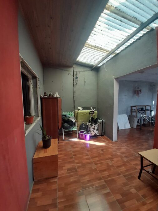 Oportunidad de tener tu casa en pesos 3 dormitorios con patio Colonia Avellaneda