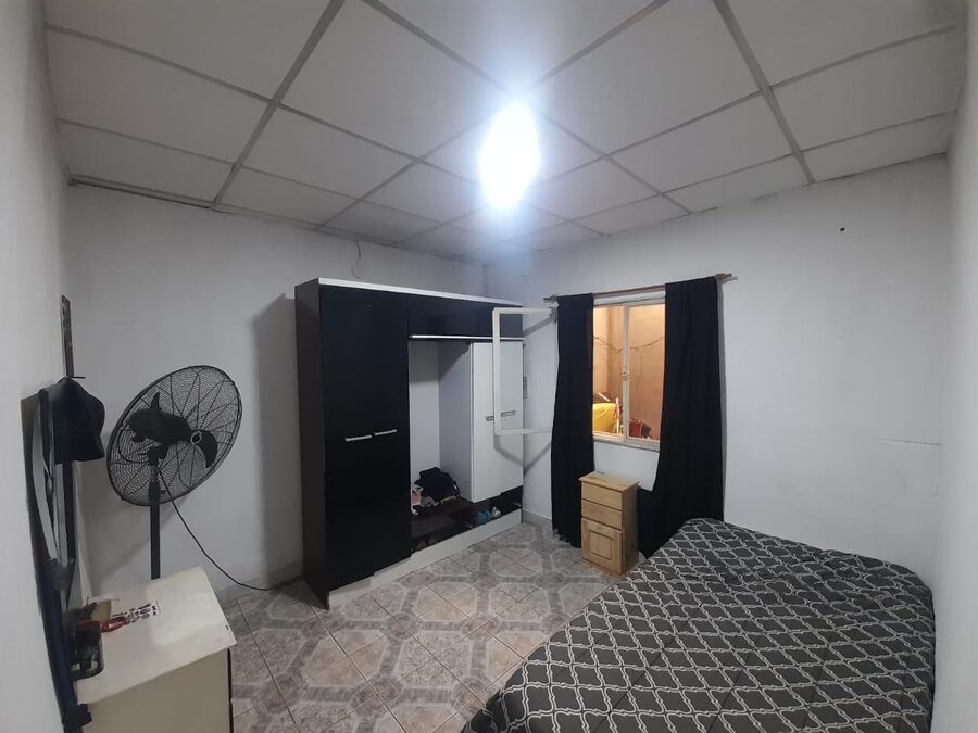 Oportunidad de tener tu casa en pesos 3 dormitorios con patio Colonia Avellaneda