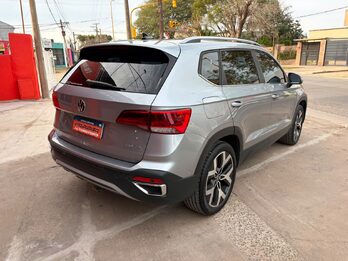 TAOS 1.4TSI Highline Tiptronic-2024