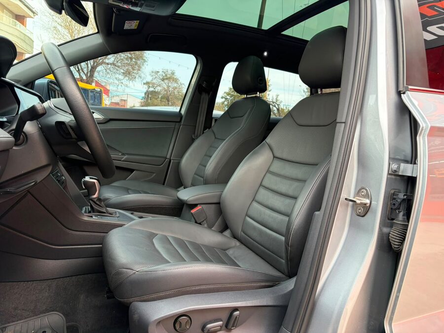 TAOS 1.4TSI Highline Tiptronic-2024