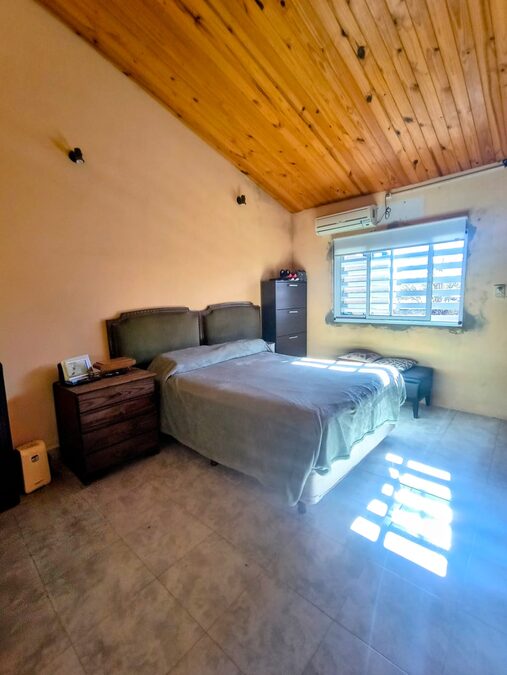 En venta hermosa casa con pileta zona Grella y Alte. Brown
