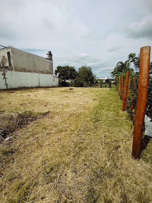 En venta terreno amplio ideal casa quinta Posta del Sol Sauce Montrull