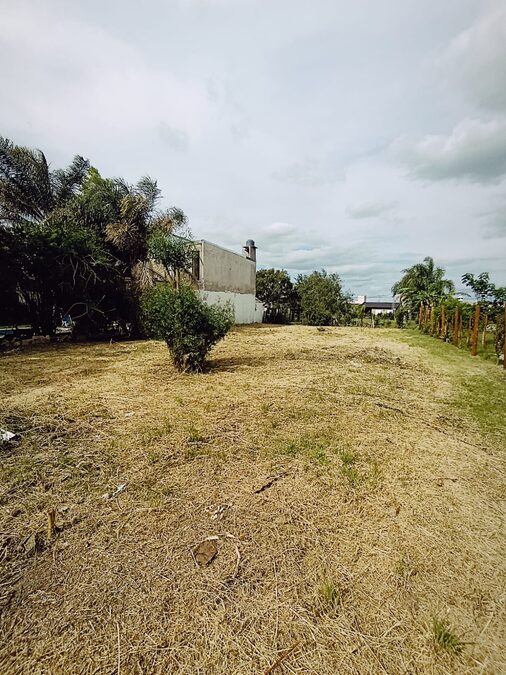 En venta terreno amplio ideal casa quinta Posta del Sol Sauce Montrull