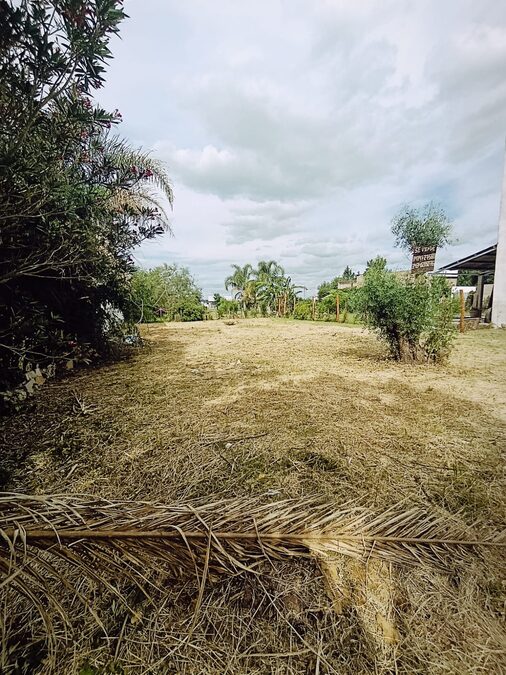 En venta terreno amplio ideal casa quinta Posta del Sol Sauce Montrull