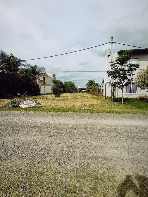 En venta terreno amplio ideal casa quinta Posta del Sol Sauce Montrull