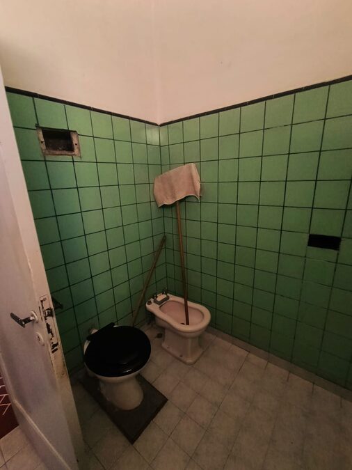 En venta casa buena ubicación y gran terreno , oportunidad