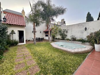 ✅VENDO CASA 3 DORM. ZONA PARQUE 💰U$D 250.000.