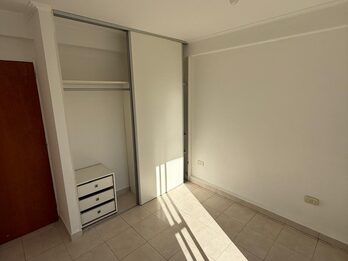 se alquila departamento de dos dormitorios zona centro