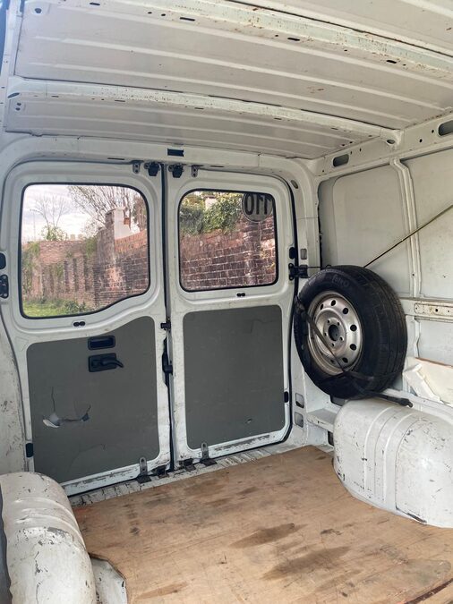RENAULT MASTER PH3 DCI 120 L1H1 PKCNF