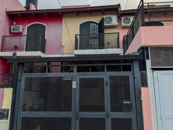 VENTA DE DUPLEX EN AVENIDA RAMIREZ