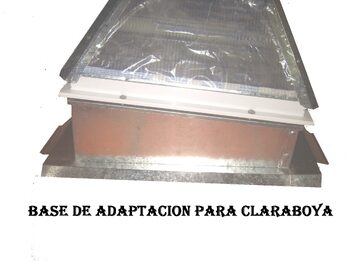 Claraboya con extractor eolico