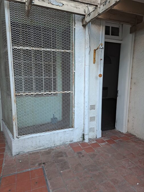 Alquilo departamento tipo casa 2 dormitorios z/ centrica