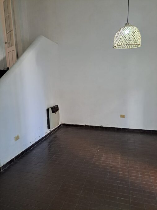Alquilo departamento tipo casa 2 dormitorios z/ centrica
