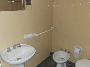 Alquilo departamento tipo casa 2 dormitorios z/ centrica