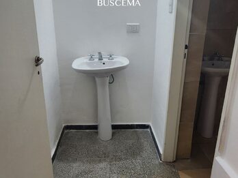OFICINAS/ consultorios EN ALQUILER Y VENTA - Microcentro