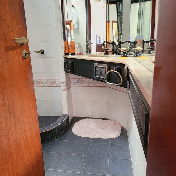 ESPECTACULAR CASA EN VENTA - ZONA SUR DE PARANÁ