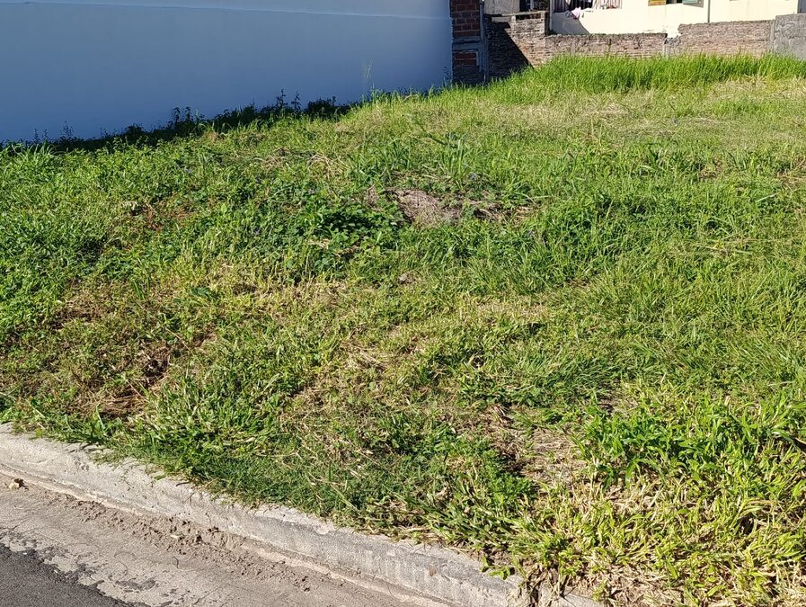 SE VENDE TERRENO EN CALLE INTENDENTE BLANDA Y PAXSAJE PRIVADO
