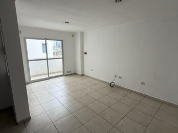DEPARTAMENTO de 1 dormitorio Muy bien Ubicado