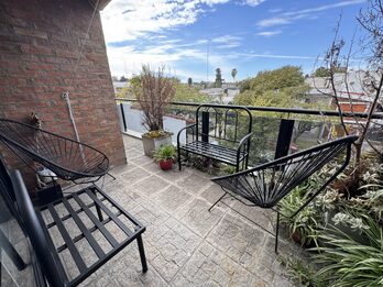 DEPARTAMENTO DE 2 DORMITORIOS CON COCHERA | ZONA PARQUE URQUIZA