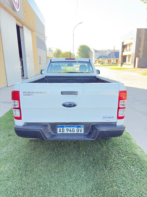 SE VENDE. FORD RANGER 4X4