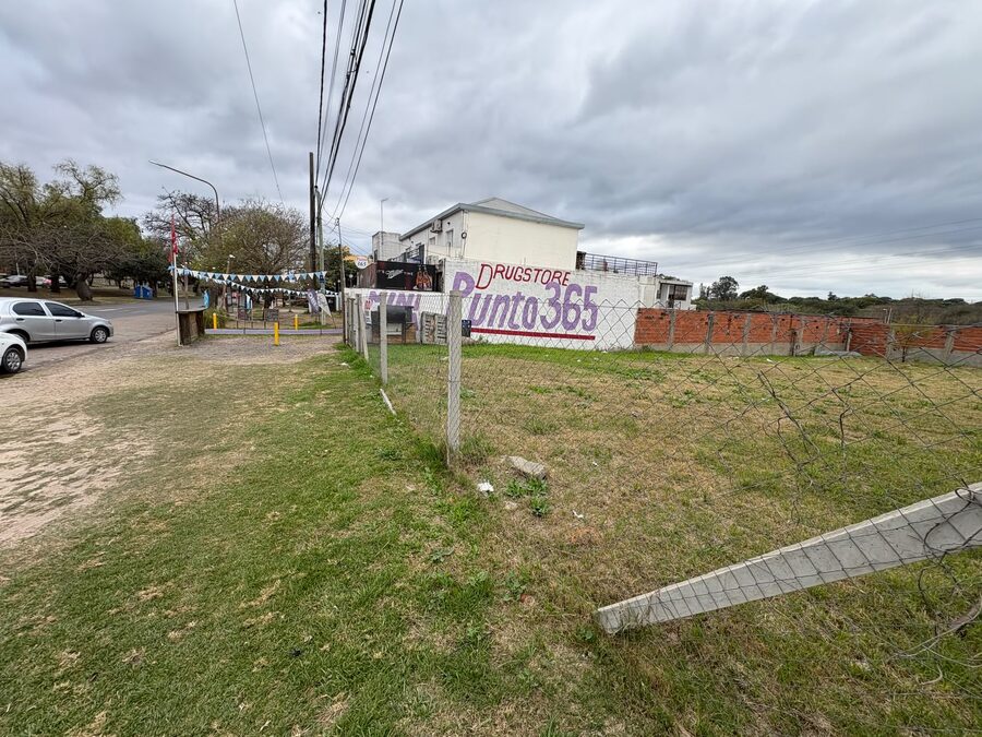 VENDO TERRENO EN BLAS PARERA 2346 - 525 M2