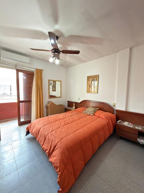 VENDO DEPARTAMENTO 2 DORMITORIOS - ZONA CENTRO.