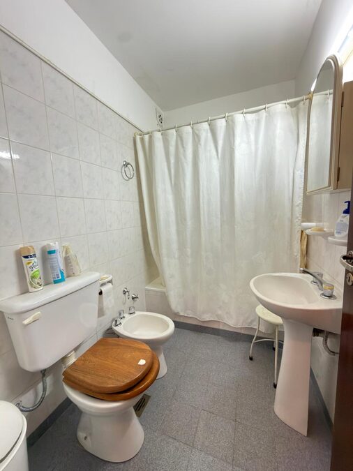 VENDO DEPARTAMENTO 2 DORMITORIOS - ZONA CENTRO.