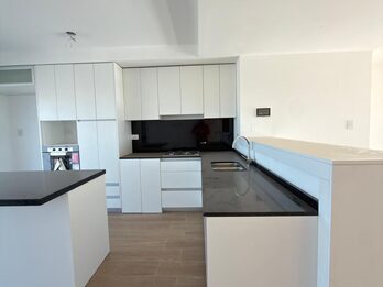 EXCLUSIVO DEPARTAMENTO ZONA PARQUE - CON TERRAZA PRIVADA.