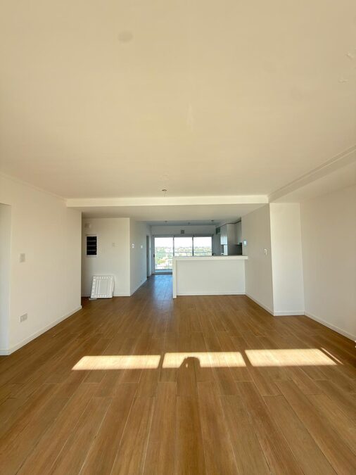 EXCLUSIVO DEPARTAMENTO ZONA PARQUE - CON TERRAZA PRIVADA.