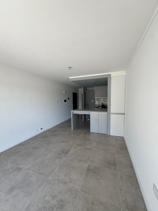 VENDO DE PARTAMENTO 1 DORMITORIO CON COCHERA - ZONA PARQUE