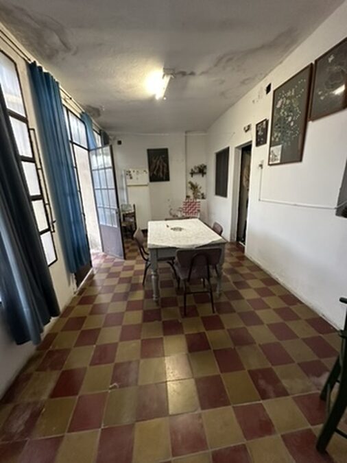 VENTA DE CASA 2 DORMITORIO ZONA BLAS PARERA Y ALMAFUERTE