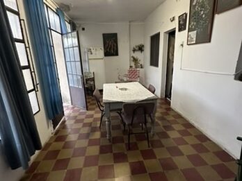 VENTA DE CASA 2 DORMITORIO ZONA BLAS PARERA Y ALMAFUERTE