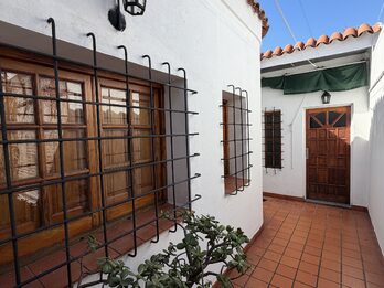 SE VENDE CASA INTERNA EN CALLE CERVANTES 670 PARANÁ