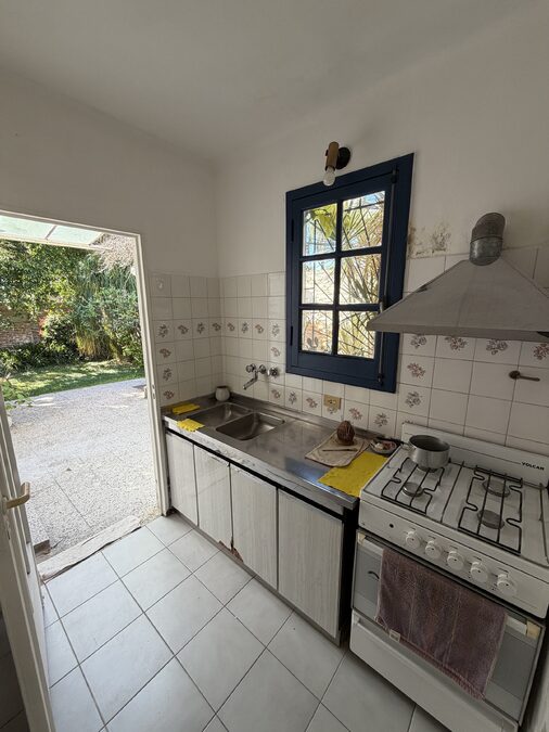 SE VENDE CASA INTERNA EN CALLE CERVANTES 670 PARANÁ