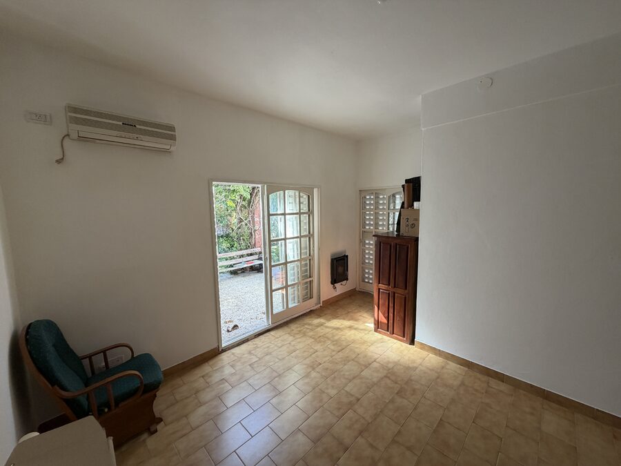 SE VENDE CASA INTERNA EN CALLE CERVANTES 670 PARANÁ
