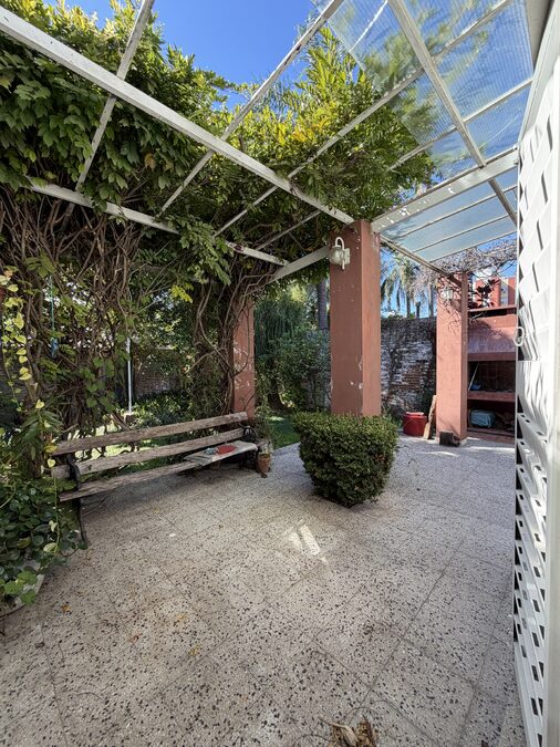 SE VENDE CASA INTERNA EN CALLE CERVANTES 670 PARANÁ