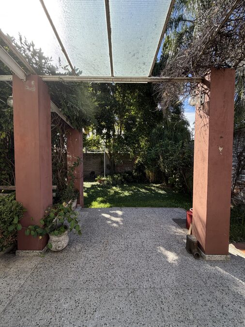 SE VENDE CASA INTERNA EN CALLE CERVANTES 670 PARANÁ