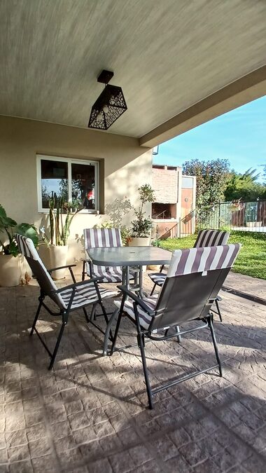 🏡 Casa 3 dorm | Suite | Pileta | Galería – Loteo Santa María