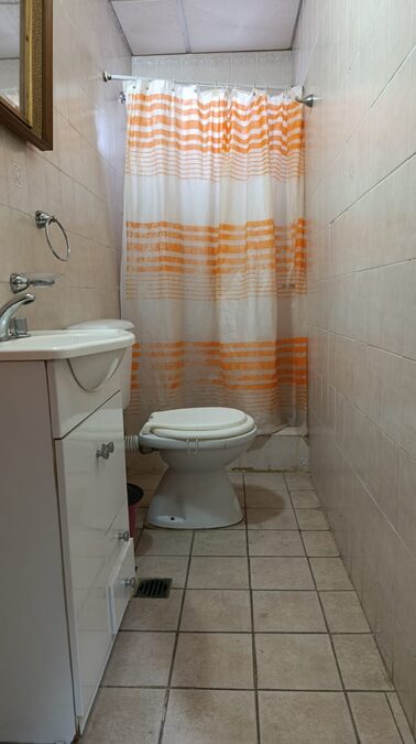 CASA EN VENTA (Planta Alta)