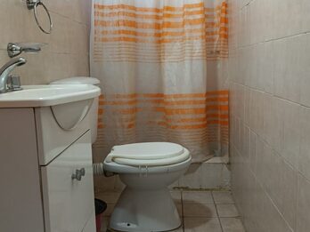 CASA EN VENTA (Planta Alta)