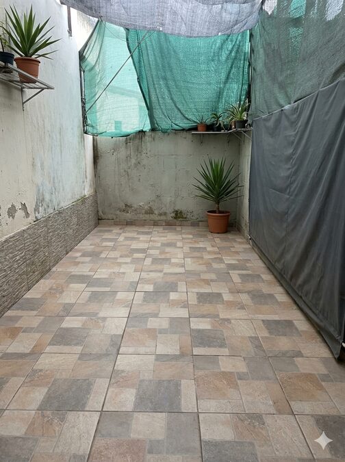 CASA EN VENTA (Planta Alta)
