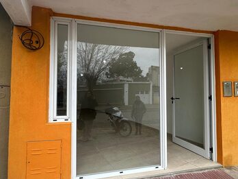 Local Comercial / Casacuberta 689