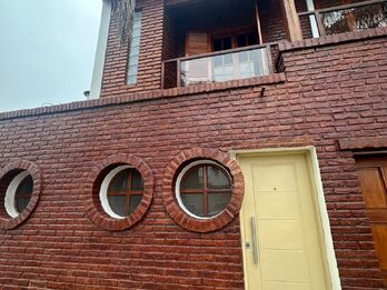 Urdinarrain 396 / Casa Comercial.